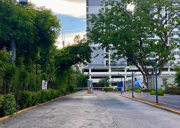 1605 One Br Deluxe At Sunnyplace Residences *